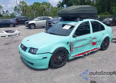 2005 Volkswagen Jetta Gli 1.8T z USA, uszkodzony, nr VIN 3VWSE69MX5M051543